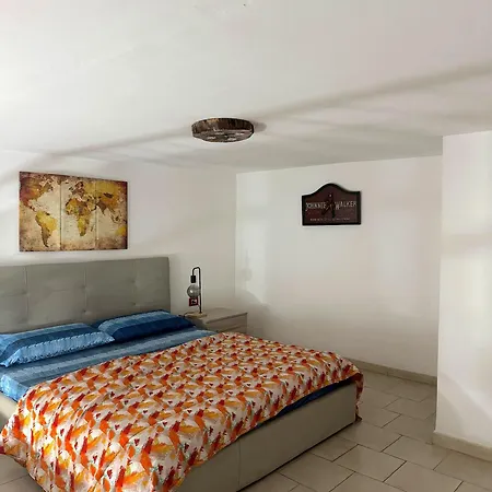 Frizzi & Lazzi House Appartement *