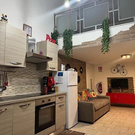 Frizzi & Lazzi House