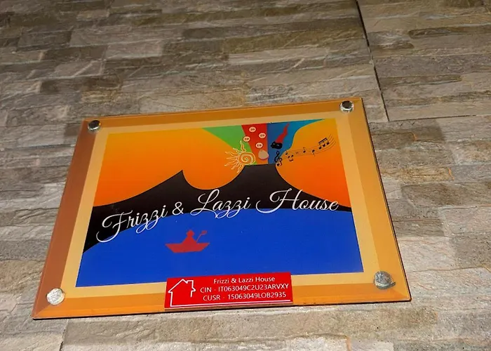 شقة Frizzi & Lazzi House *